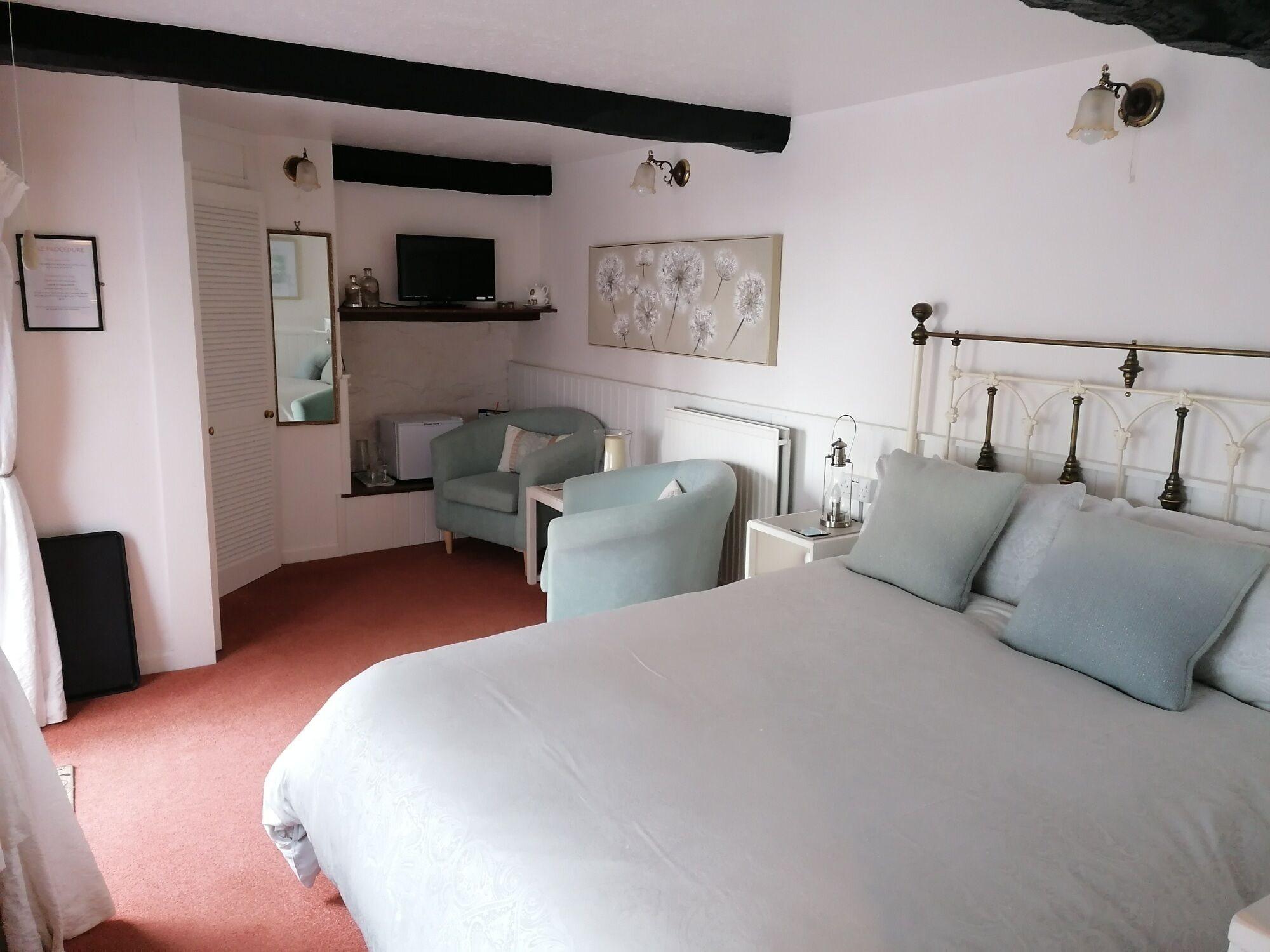 Steps Farmhouse B&B Майнхед Екстериор снимка